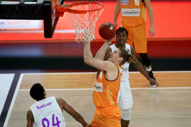 萨纳西斯 萨纳西斯