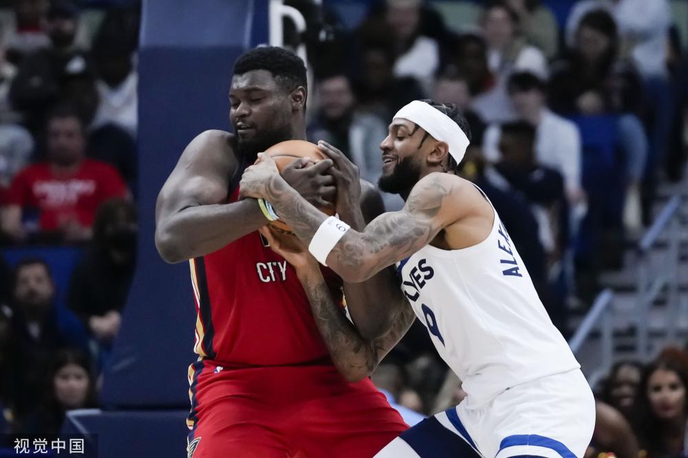 在与罗马尼 在与罗马尼